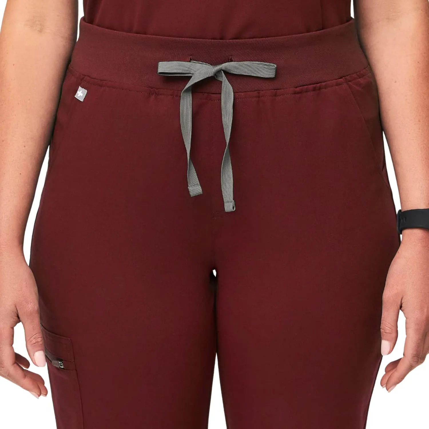 FIGS Zamora High Waisted Jogger Style Scrub Pants for Women  Slim Fit, 6 Pockets, High Rise Yoga Waistband Women Scrub Pants