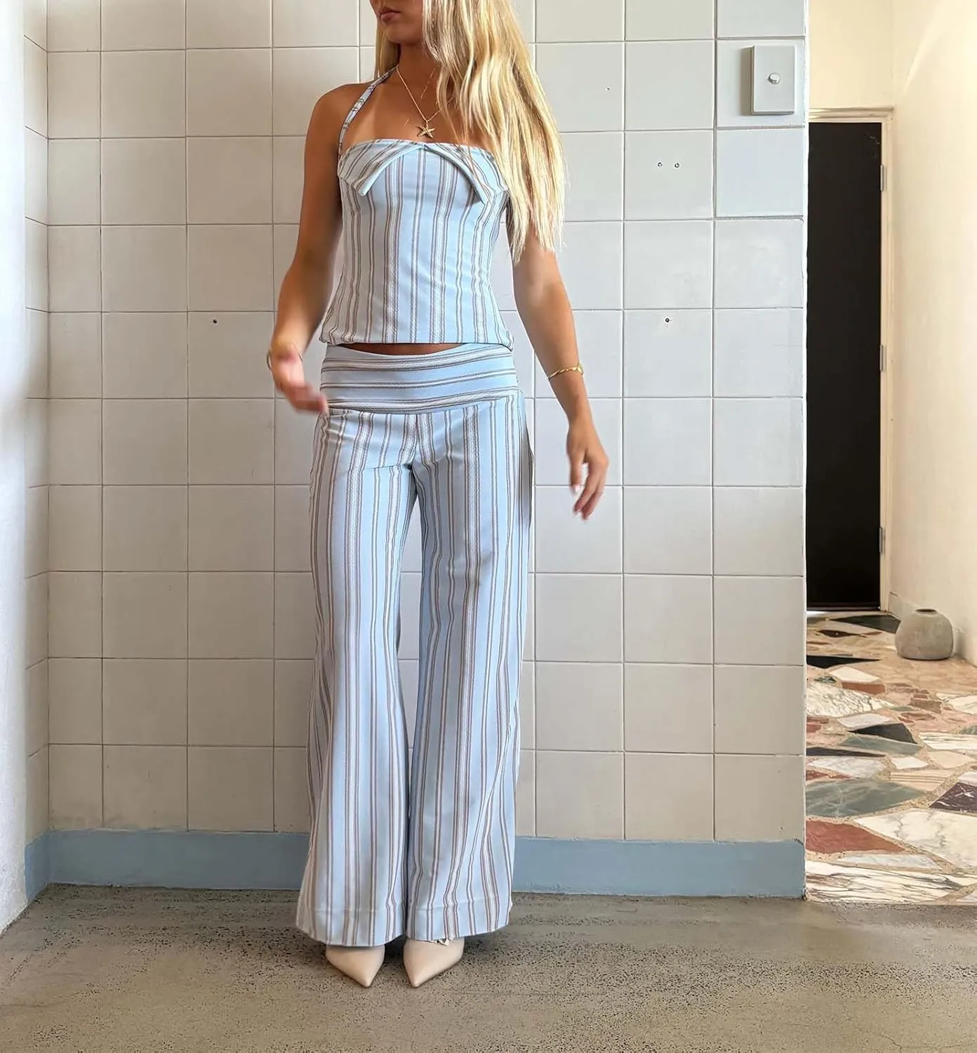Muineobuka Women Y2K Striped Halter Top Tie Back Sleeveless Slim Fit Backless Tank Top Folding Crop Camisole Streetwear