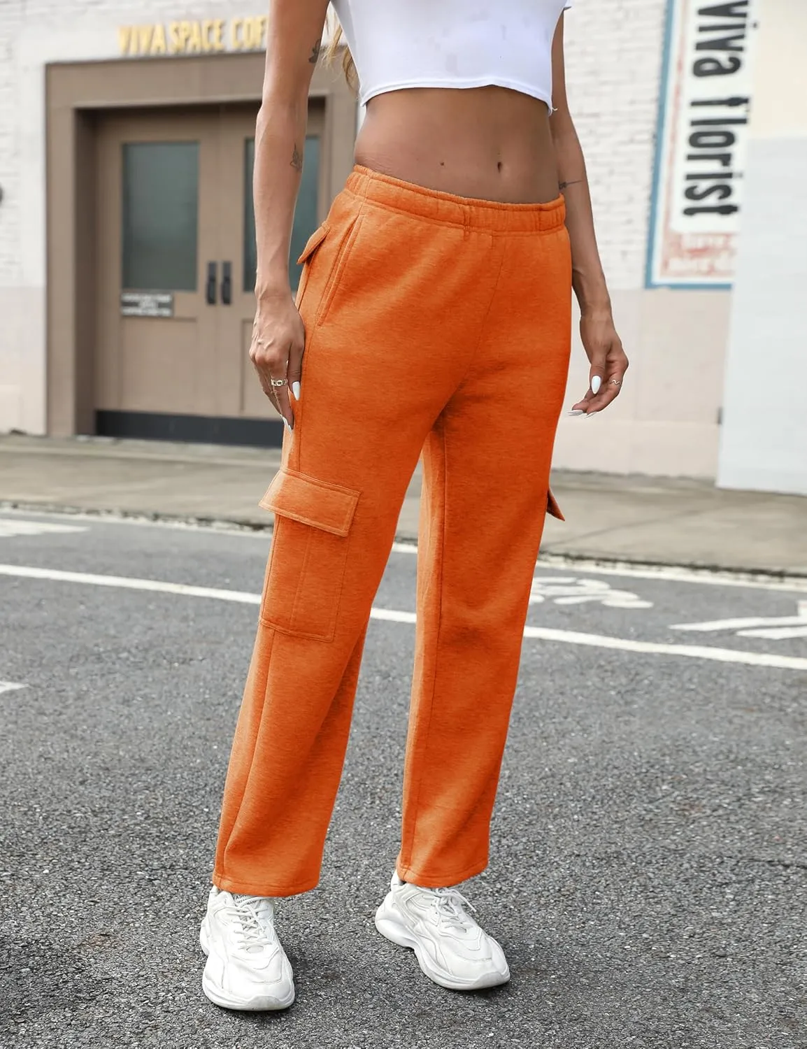 QIBABU Womens Fleece Cargo Sweatpants Casual Baggy Wide Leg Jogger Pants Athletic Open Bottom with Pockets