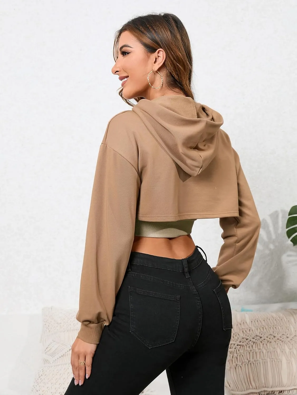 SweatyRocks Women's 2 Piece Outfits Long Sleeve Pullover Crop Top Sweatshirts Hoodie And Cami Tank Top Set